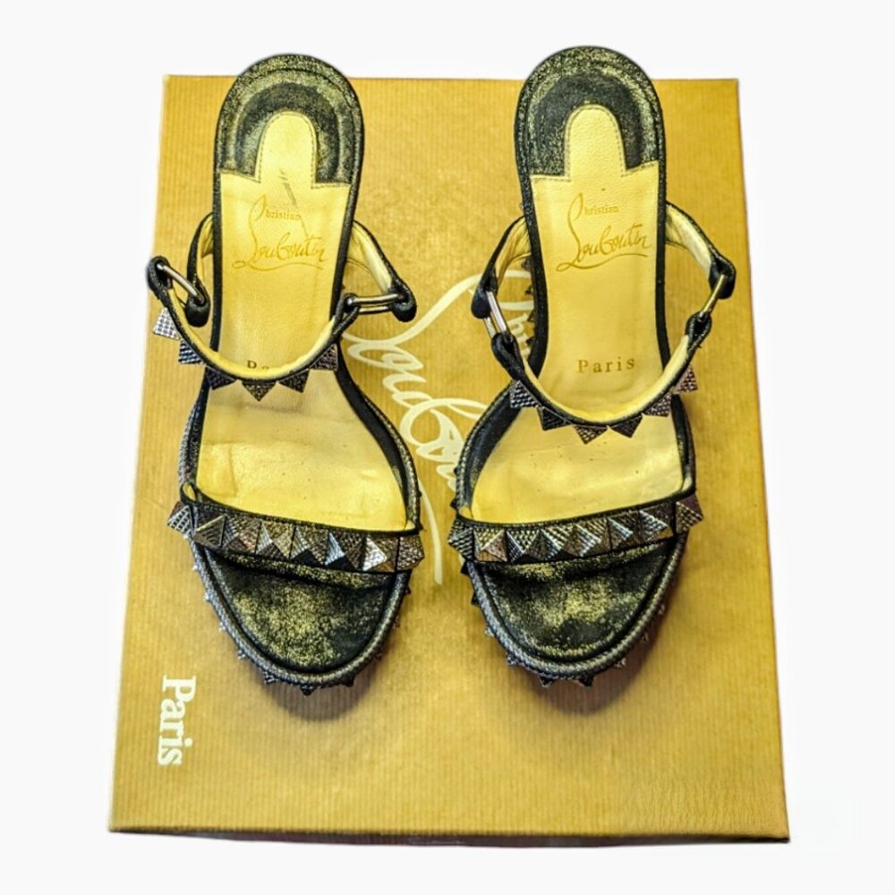 Christian Louboutin: Cataclou 140:  Size 34 - Picture 6 of 8